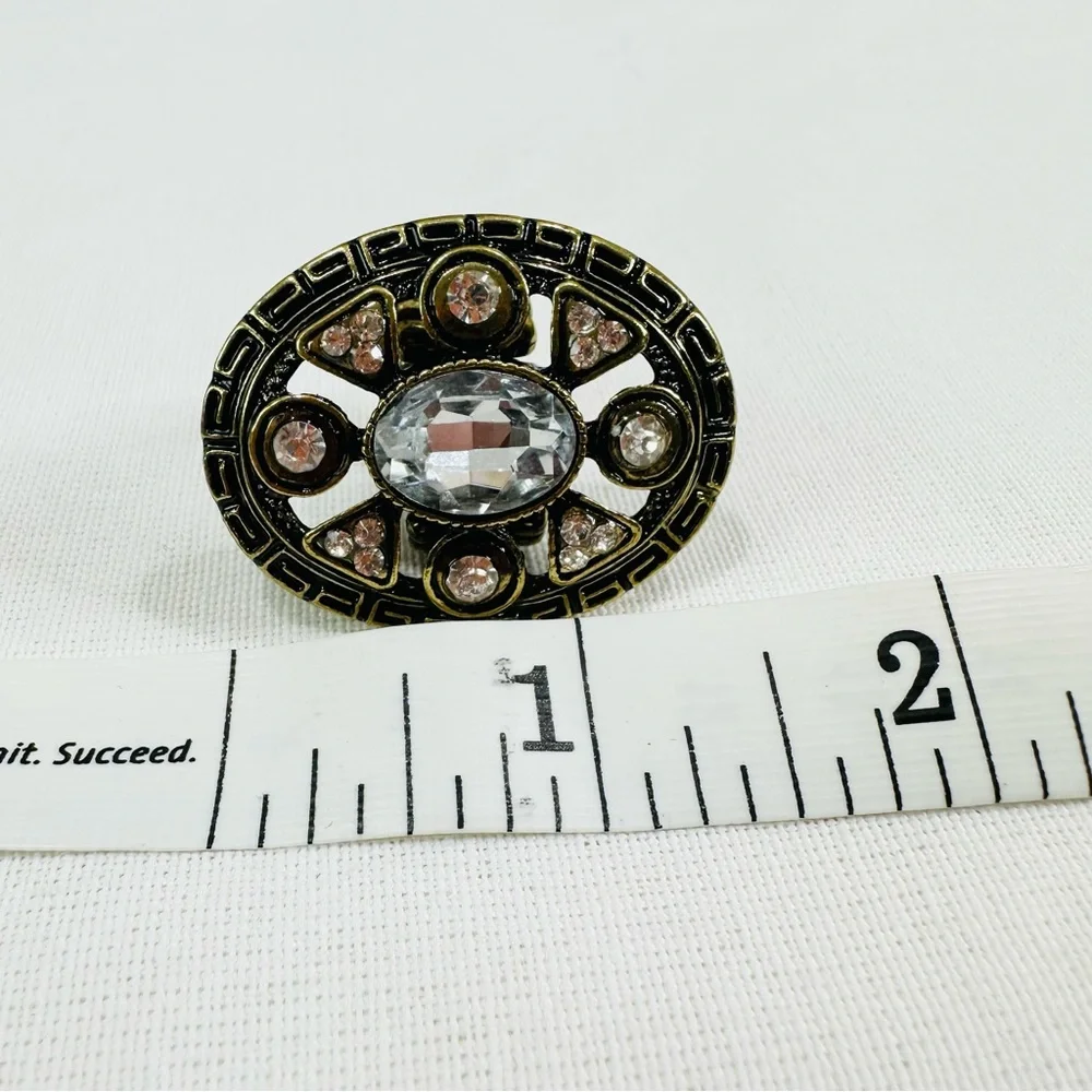 🛍️🛍️ STRETCH RING CLEAR RHINESTONE JEWEL  ACCENTED STONES IN GOLD TONE NWOT - Picture 5 of 6